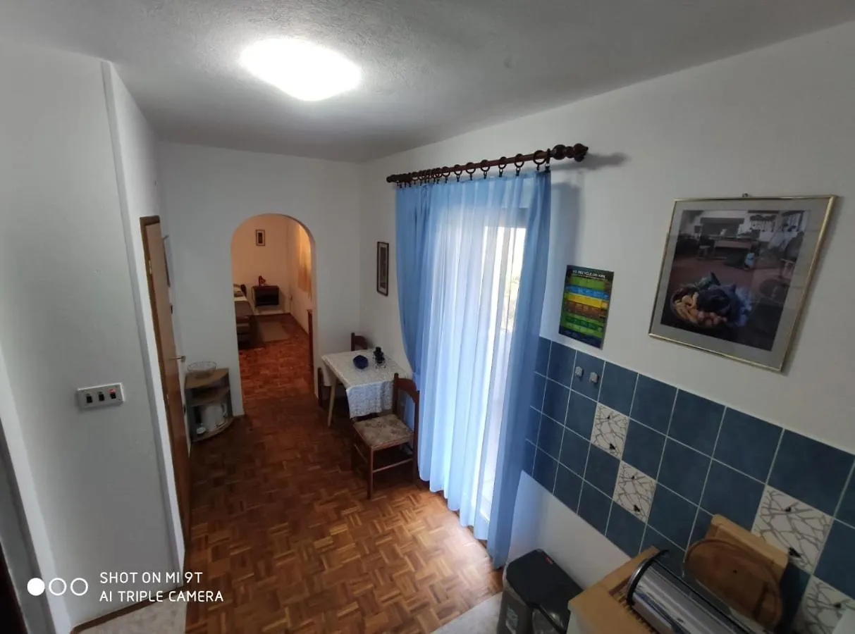 Lägenhet Apartmani Svajka Baška